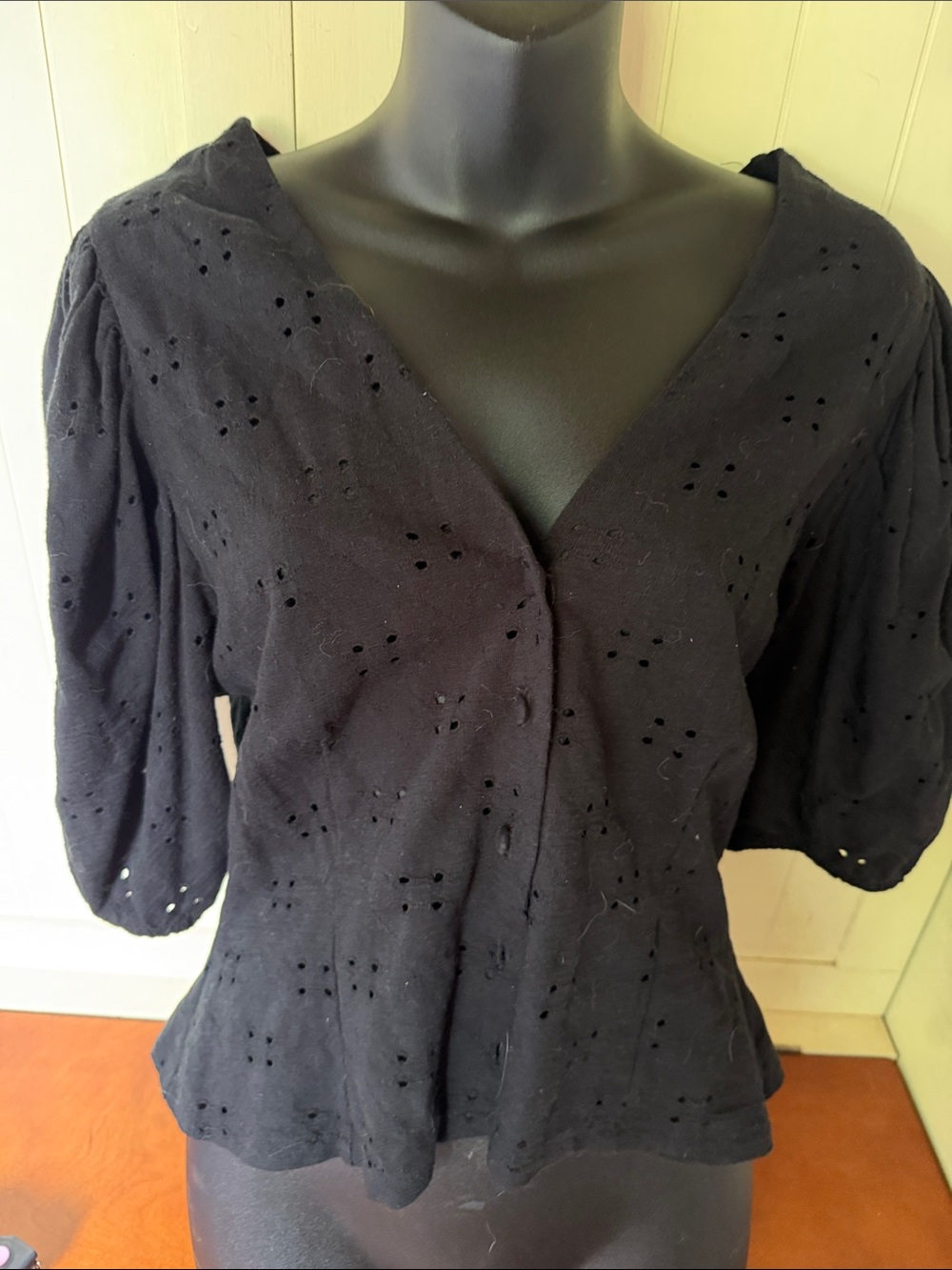 3/$10 H&M Black Eyelet V-Neck Peplum Blouse with Puff Sleeves